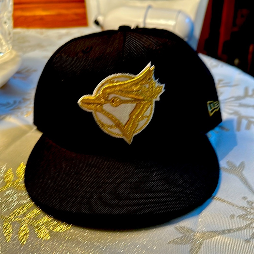 Toronto Blue Jays fitted hat